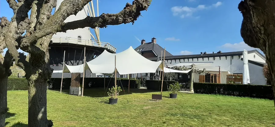 Een feest in het Sfeerhuys